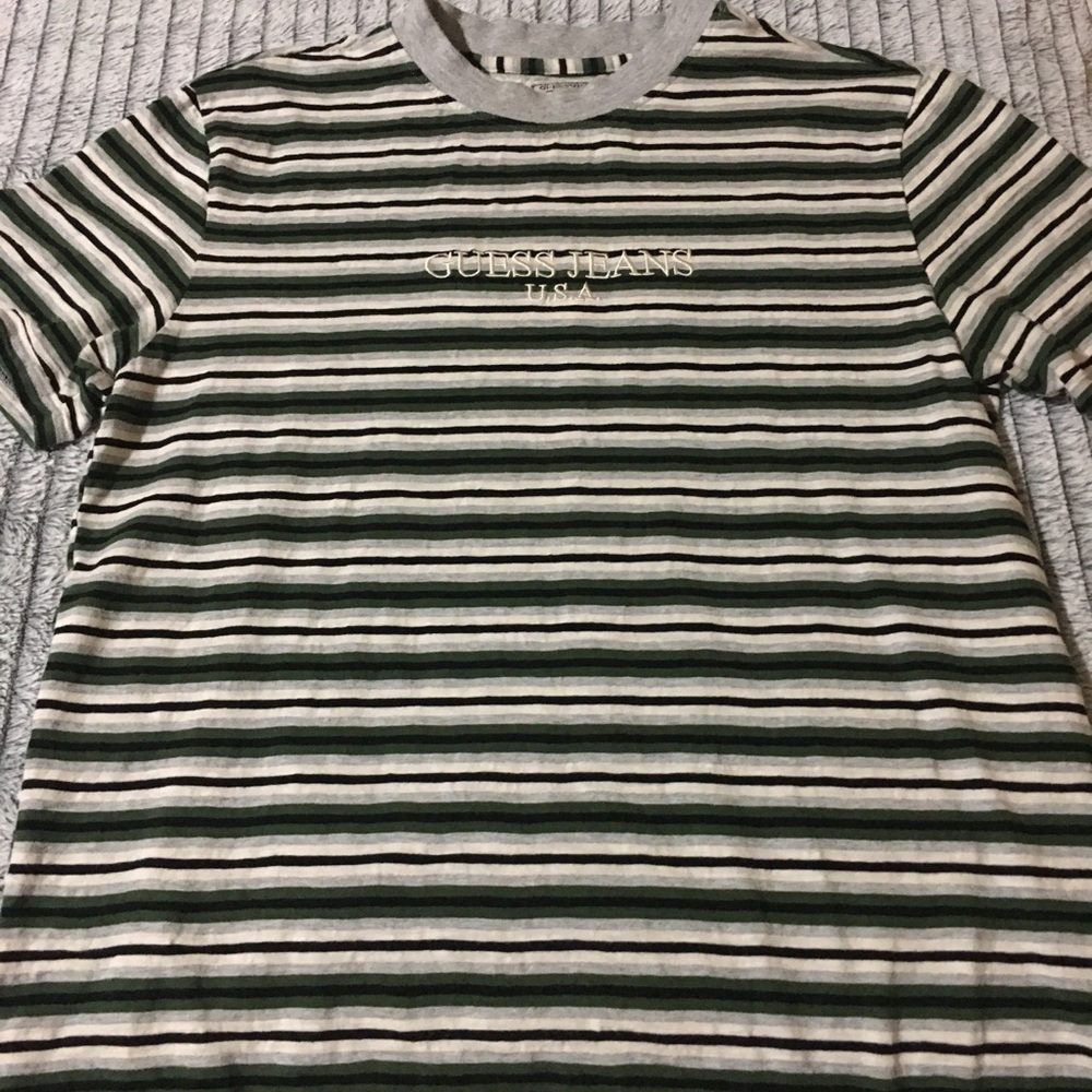 guess t-shirt